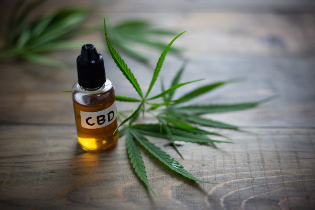 CBD Oil - Cannabis Leaf