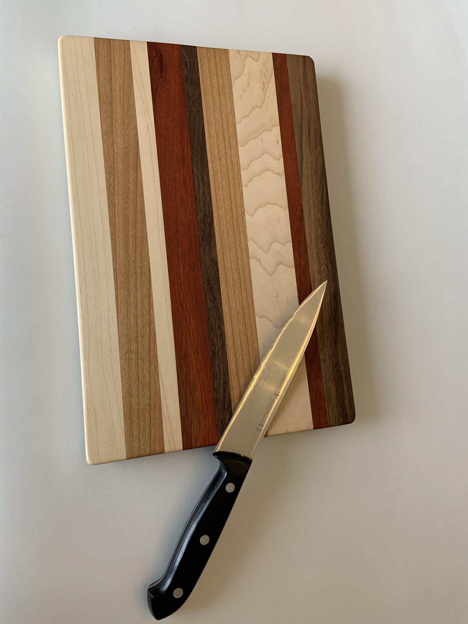 cutting board knife two