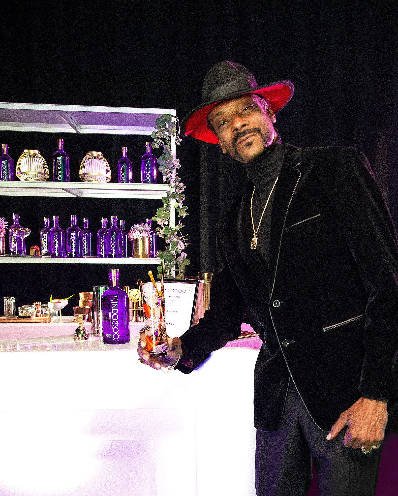Drinks, Doggy Style Snoop Dogg's Wine and His new Gin & Juice Flavor Fix
