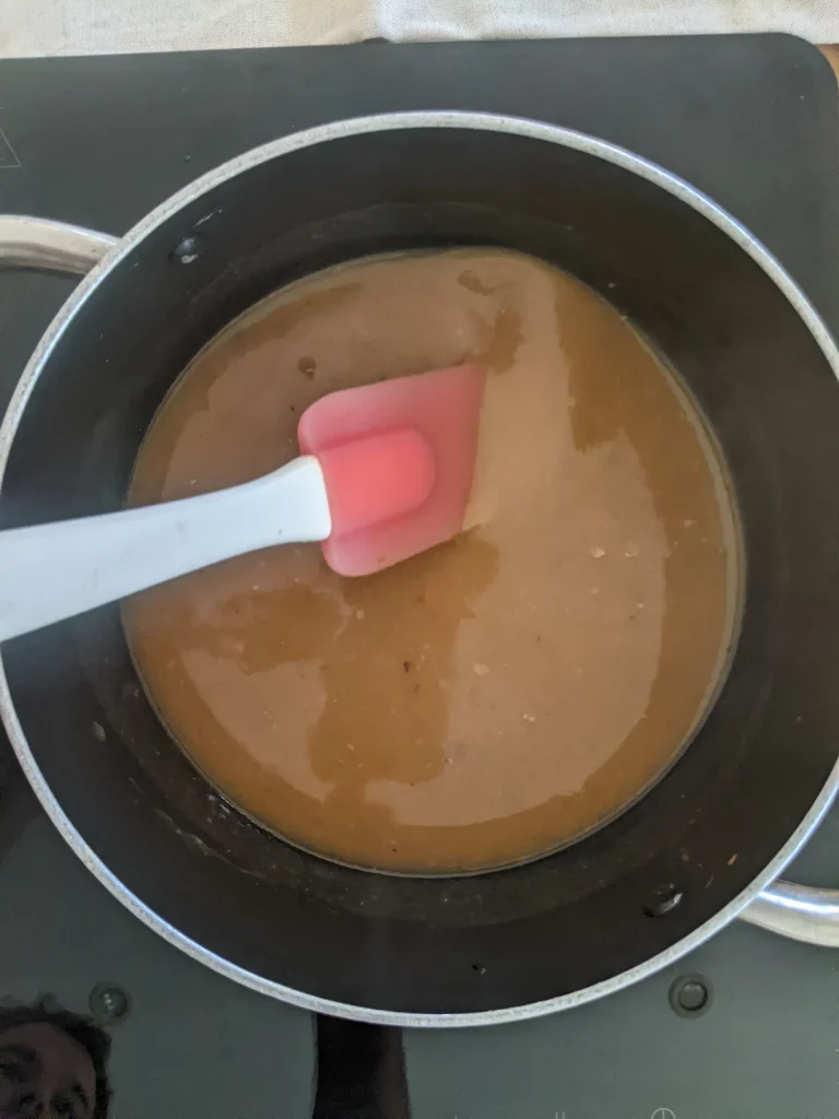 Cannabis Gravy thick scaled 1