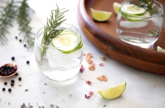 how is gin made