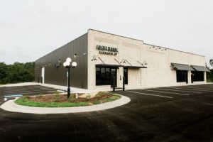 High Bank Cannabis Co. - Pine Bluff