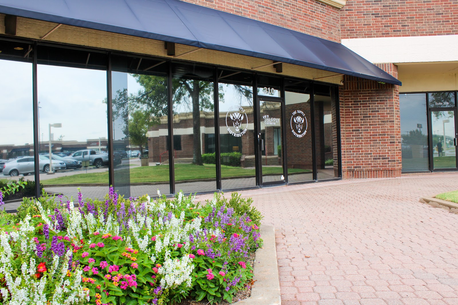 Listing slider image 1