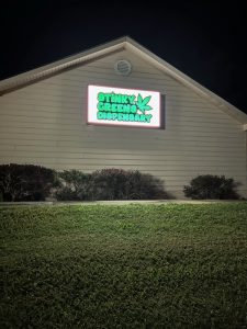 Stinky Greens Dispensary - Kansas