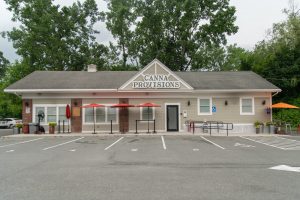 Canna Provisions - Lee