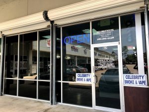 CELEBRITY SMOKE & VAPE - Houston