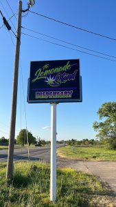 The Lemonade Stand - Heavener