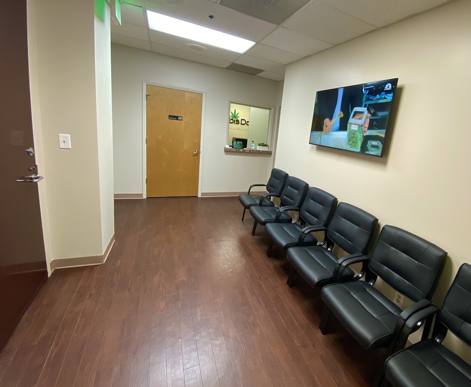 Listing slider image 1